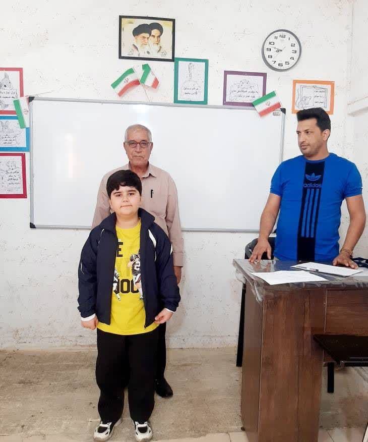 توزیع لباس فرم و لباس ورزشی