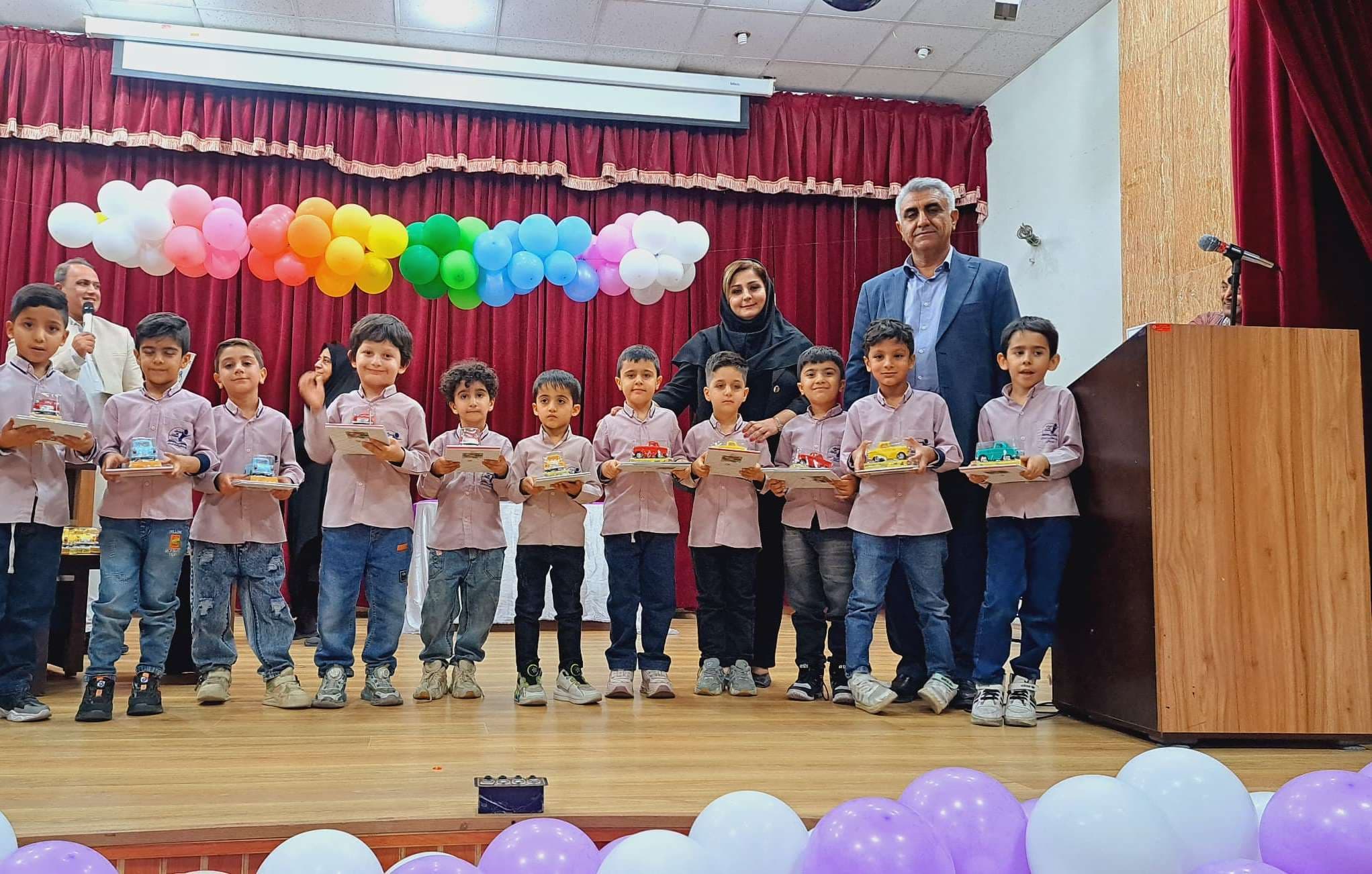 تصاویر عکس فارغ التحصیلی