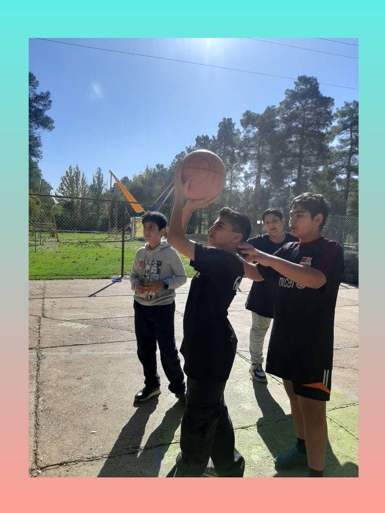 اردوی دانش آموزی